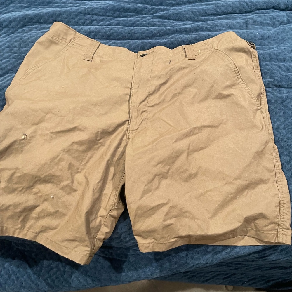 Mens 38 waist shorts